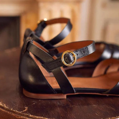 Alma™ | Strappy Flat Sandals