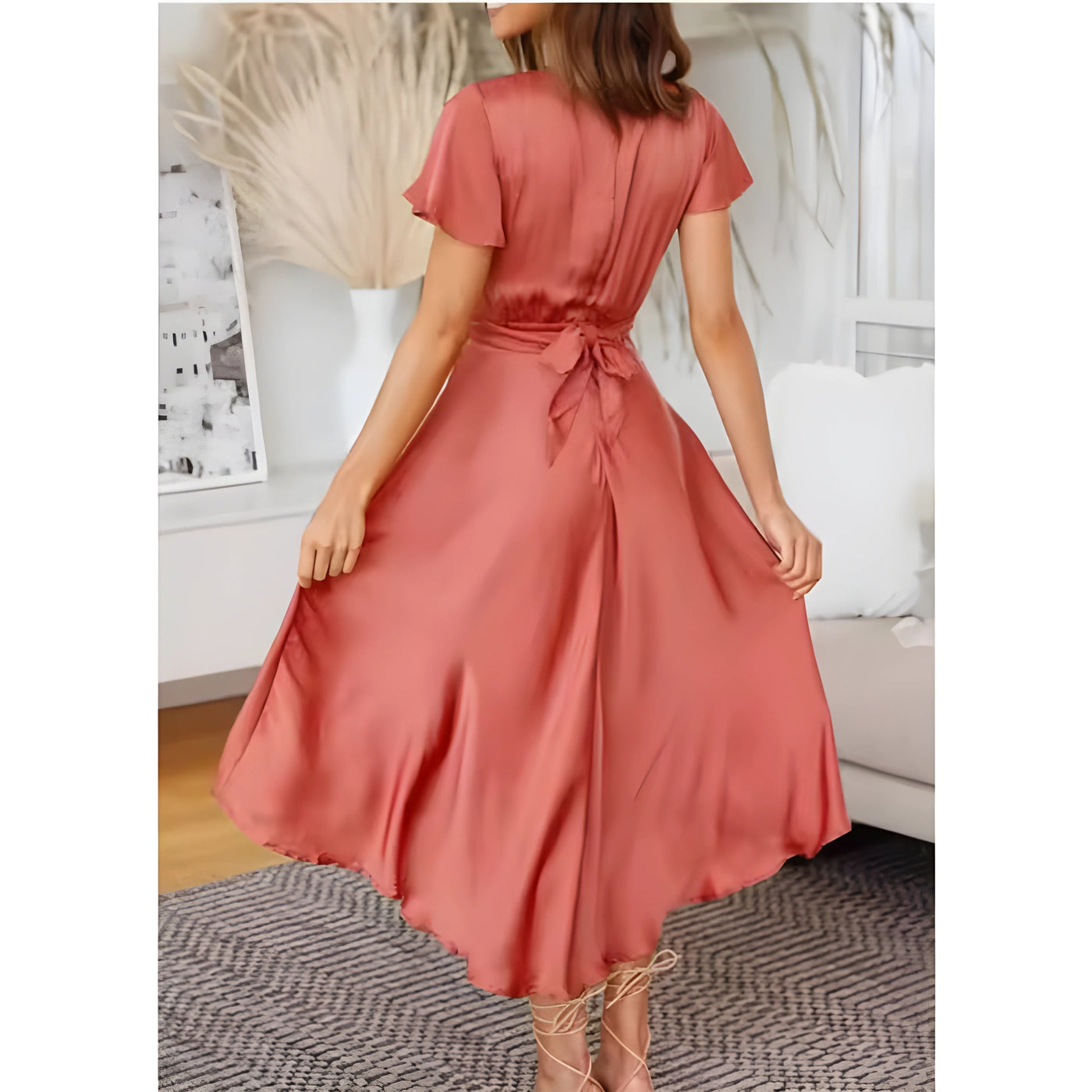 Elina™ | Abito Midi con Nodo Decorativo