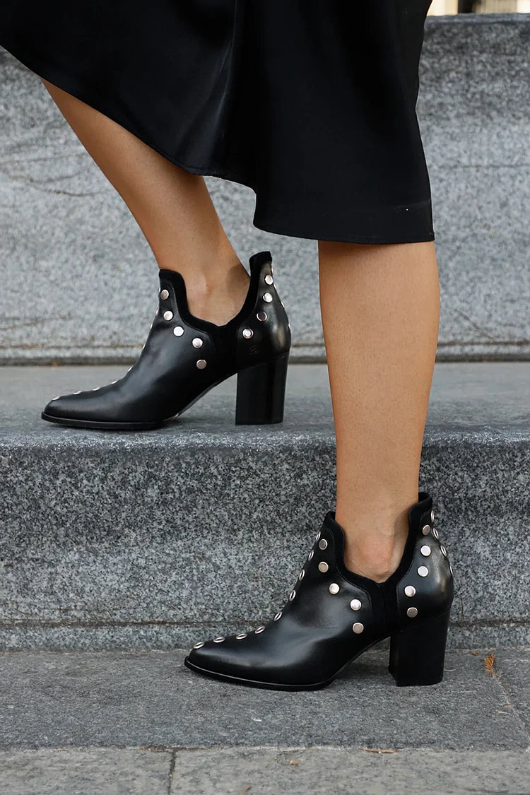 Giselle™ | Studded Ankle Boot With Wide Heel