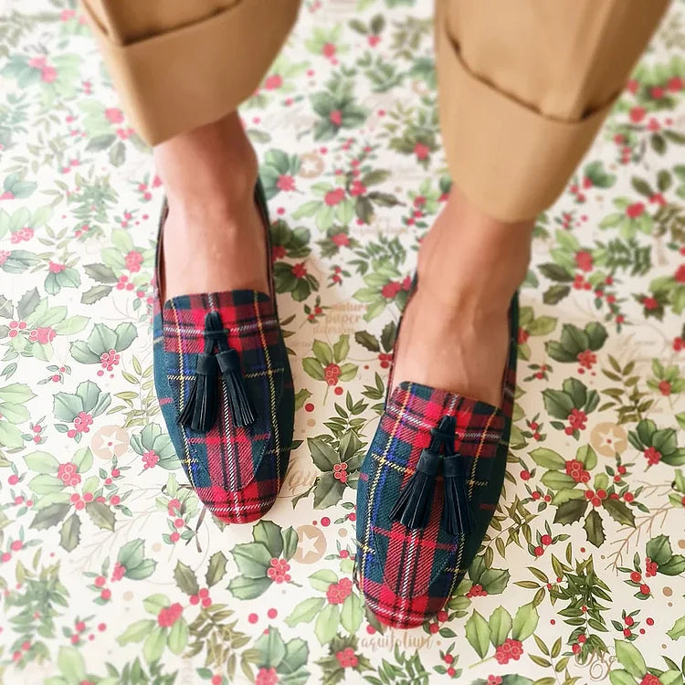 Alana™ | Scottish Chic Loafer With Fringes