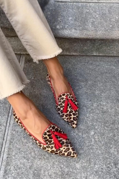 Daphne™ | Pointed Loafer With Red Tassels