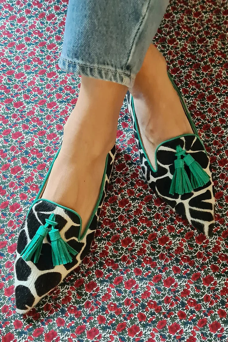 Capri™ | Pointed Loafer With Giraffe Print And Green Fringes