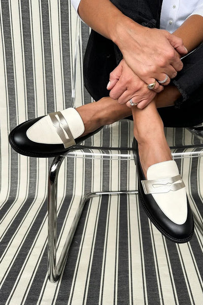Abby™ | Monochrome Classic Loafers