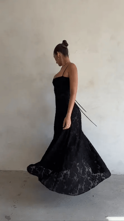 Cecilia™ - Romantic and Elegant Dress