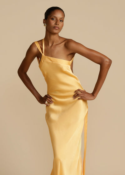 Celeste™ - Elegant Golden Dress