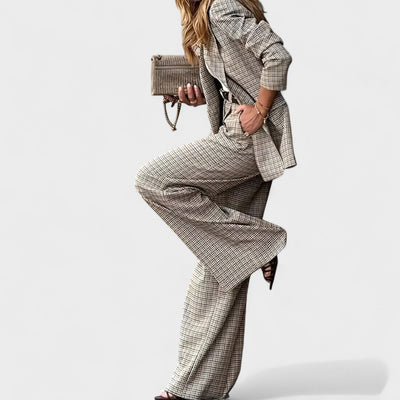 Victoria™ - Elegant Outfit
