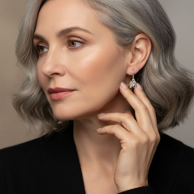 Lily™ - Cat Icon Earrings (Round Closure)