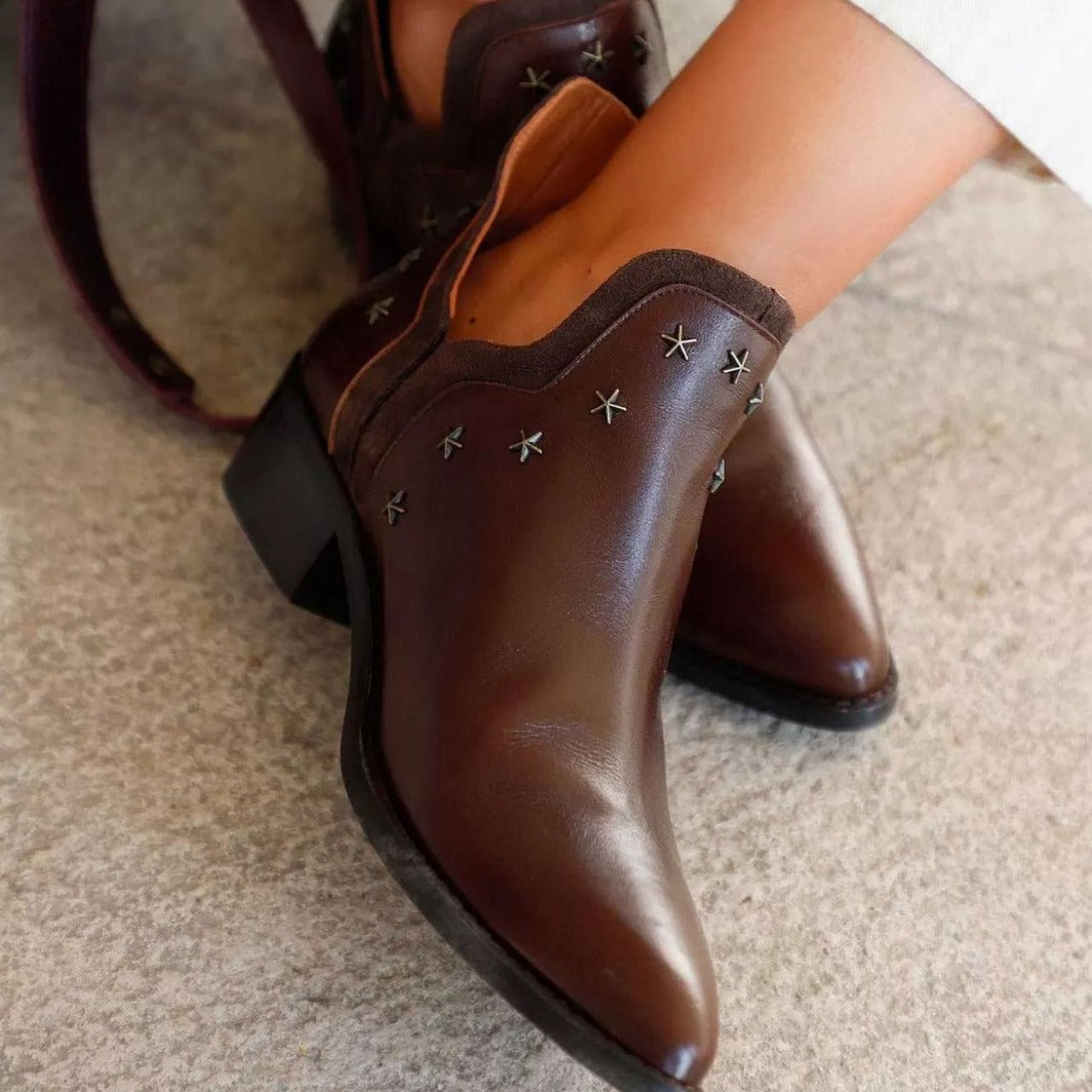 Evelyn™ | Western Boots With Studs