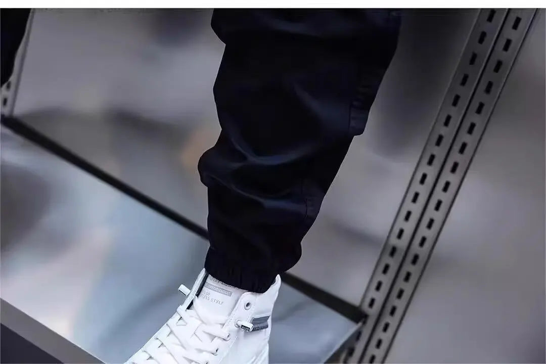 NICOLÒ | PANTALONE SPORTIVO CON DETTAGLI