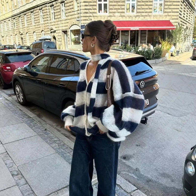 Harper™ – Oversized Striped Sweater