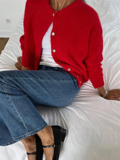 Amara™ – Elegant Knit Cardigan