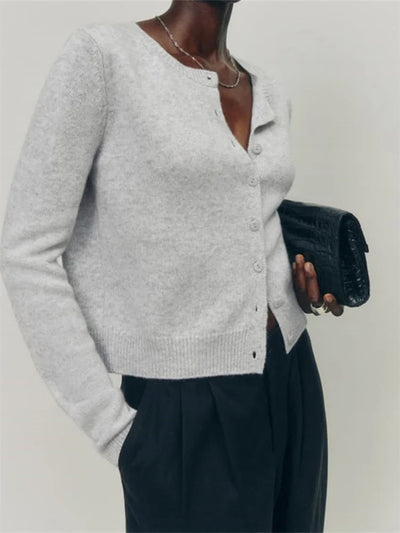 Alessia™ – Cardigan Classico a Bottoni