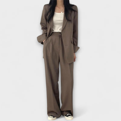 Gigi™- Modern Set