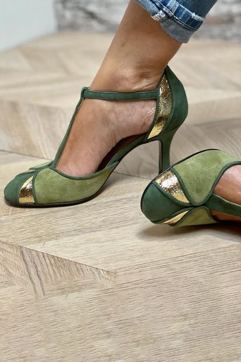 Alona™ | Patchwork Pumps