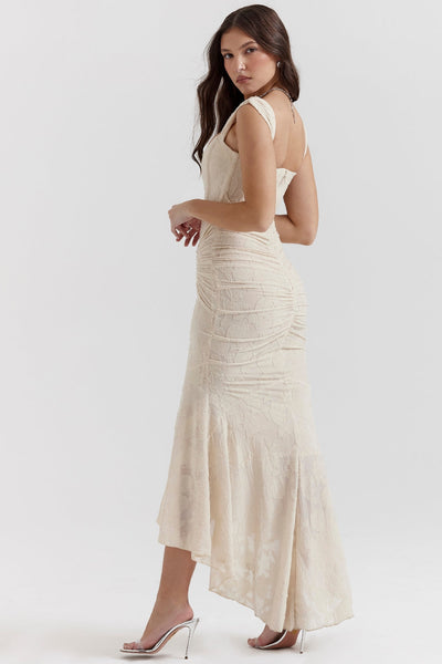 Carolina™ - Elegant and Chic Dress