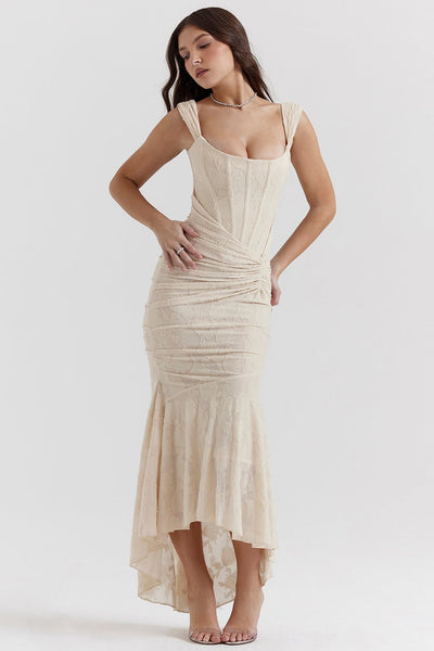 Carolina™ - Elegant and Chic Dress