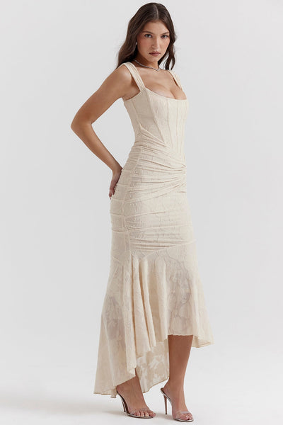 Carolina™ - Elegant and Chic Dress