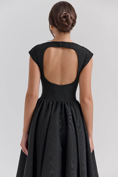 Paula™ - Dress with Open Back