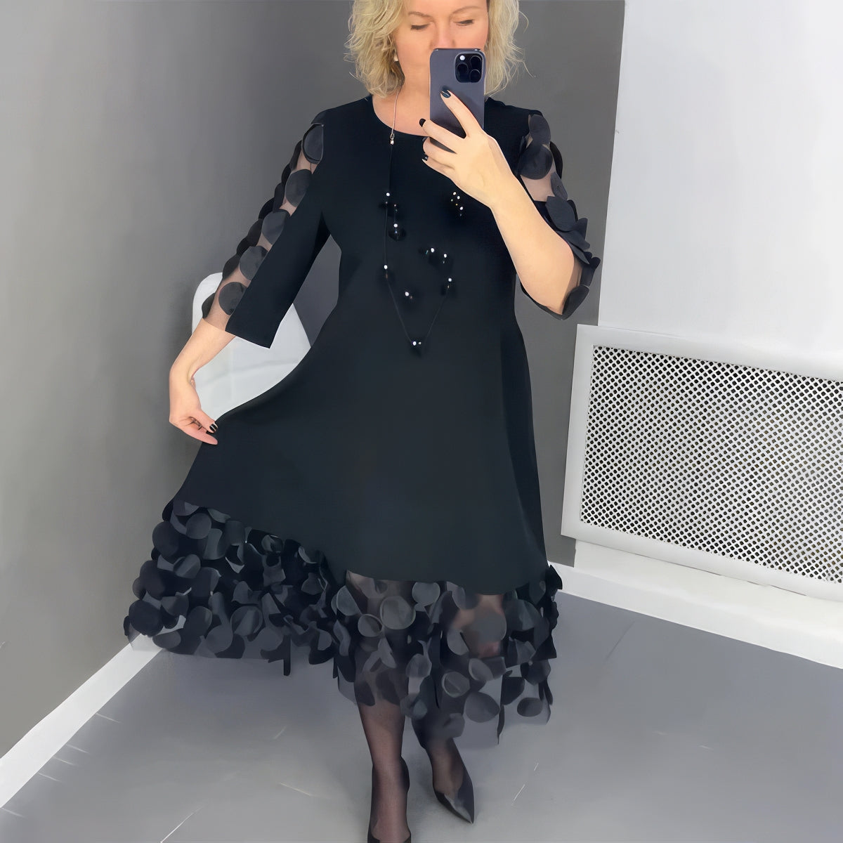 Naomí™- Loose Dress with Decorative Polka Dots